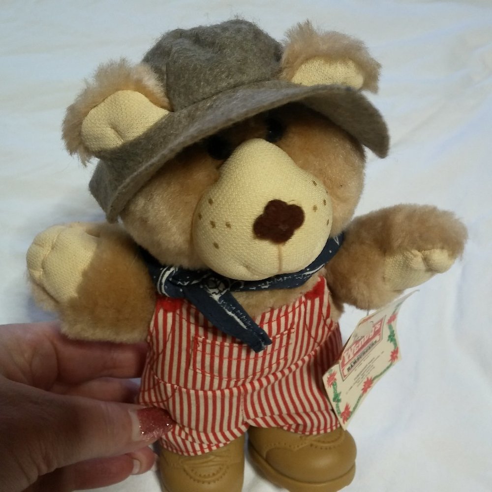 VINTAGE New Old Stock Wendy's Dudley Furskin Bear